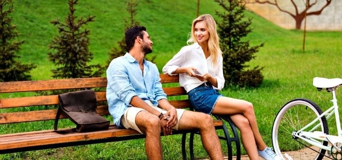 https://www.mantelligence.com/wp-content/uploads/2018/08/First-Date-Tips-for-Men-show-up-on-time.jpg