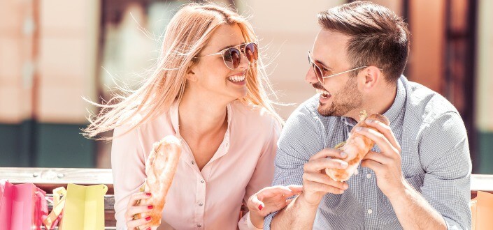 16 ways to have an incredible first date