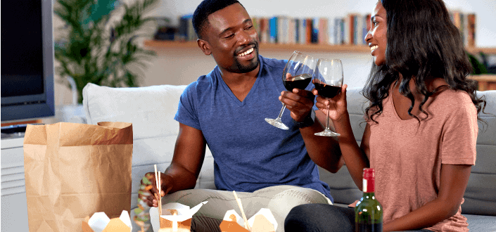 unique date ideas - cheap date Bigstockphoto/ Daxiao Productions
