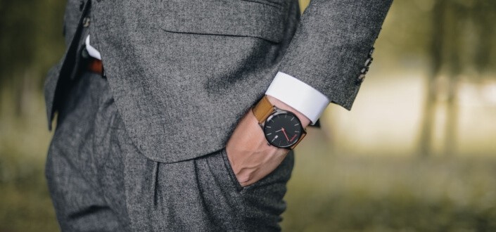 Why Every Man Needs to Wear a Wristwatch - It reminds you to keep your priorities in order