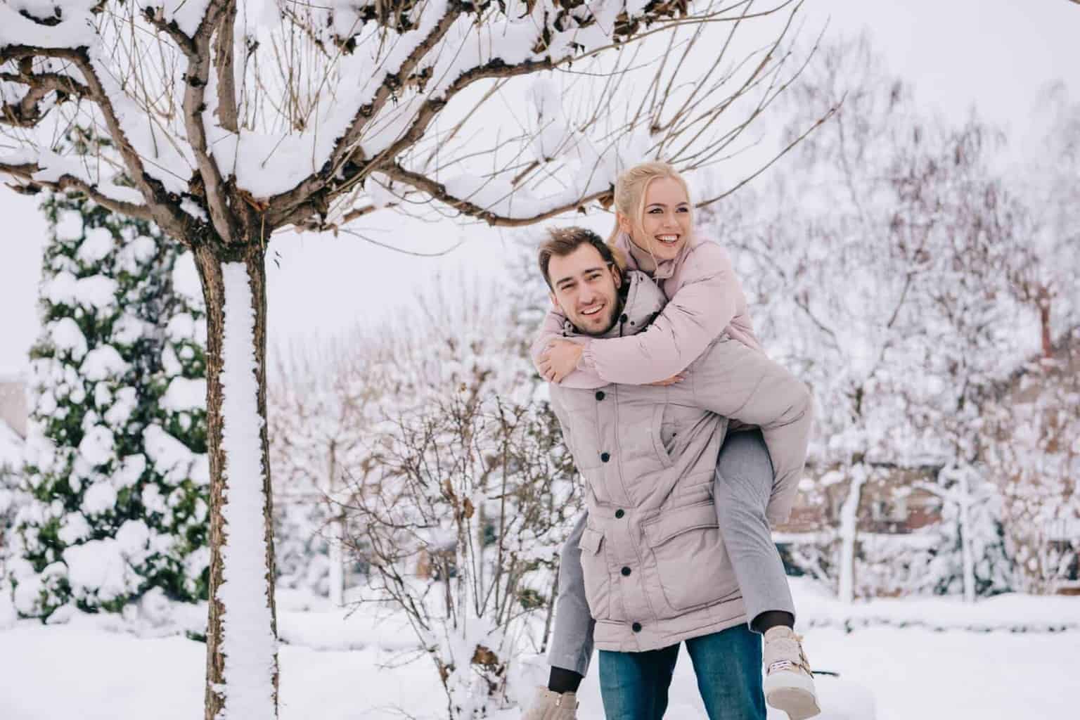 79 Winter Date Ideas Fun activities to do in the cold.