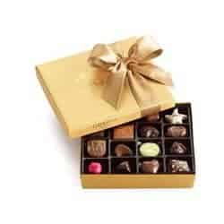 Romantic Birthday Gift Ideas For Girlfriend - Godiva Chocolatier Classic Gold Ballotin Chocolate