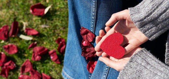 7 Easy & Common Knowledge Questions About Valentines Day For Everyone