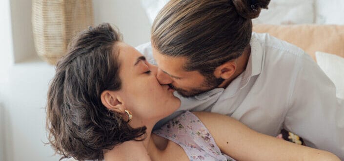 a romantic kissing couple