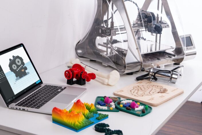 an art and work station