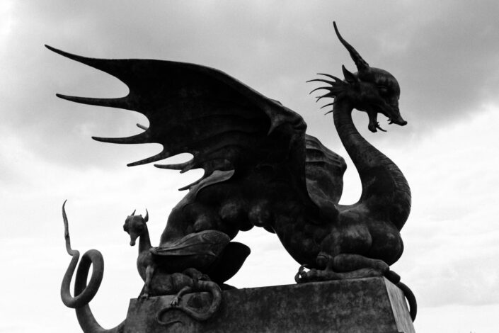 statue of a dragon